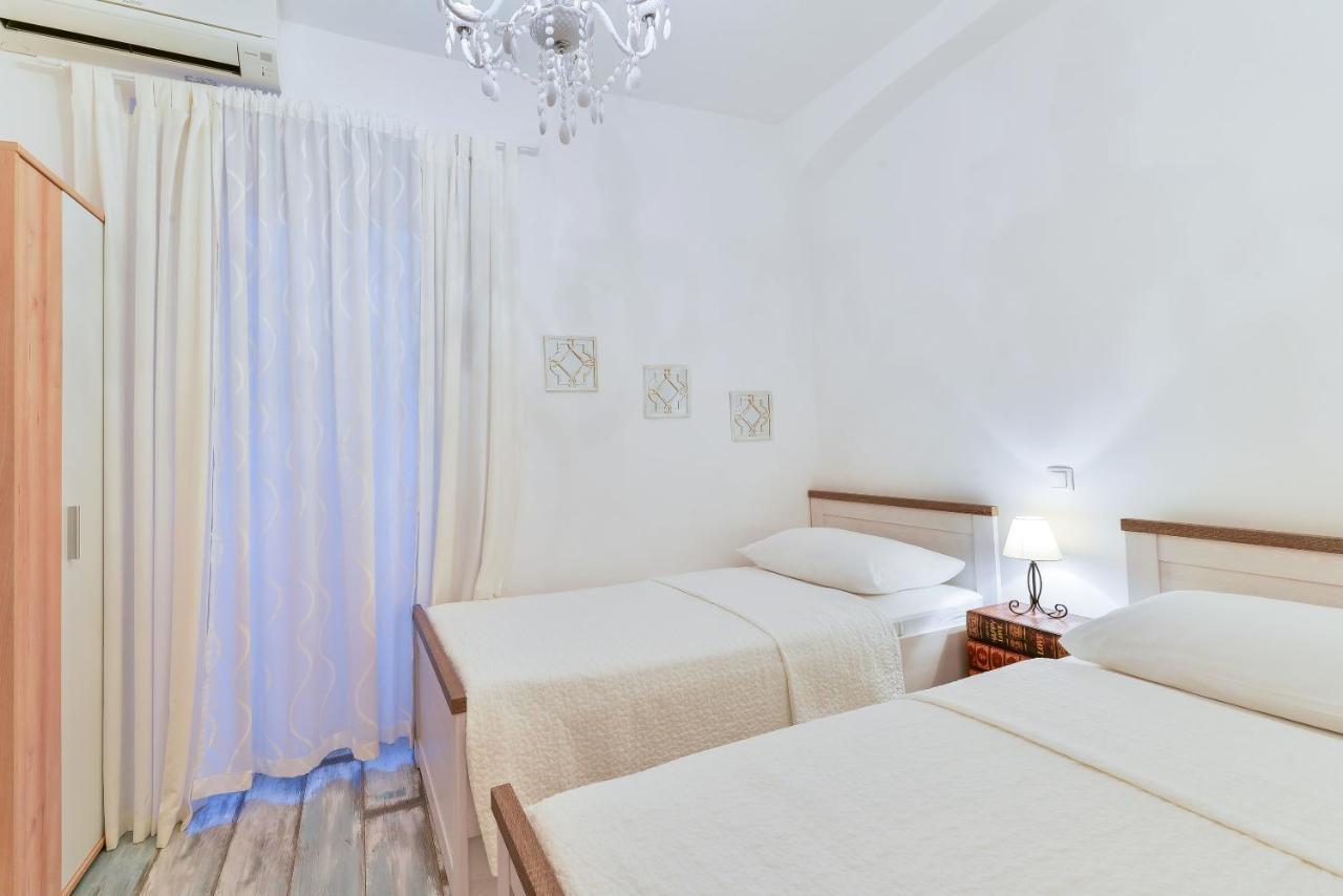Lanterna Rooms & Apartment Zadar Exterior foto